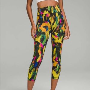 lululemon ☆ Invigorate HR Tight 25”